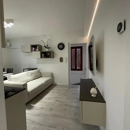 Apartment L'aldina - Intero 2 Ristrutturato A 2 Passi Dal Centro *