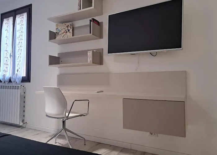 L'aldina - Intero 2 Ristrutturato A 2 Passi Dal Centro Lägenhet *