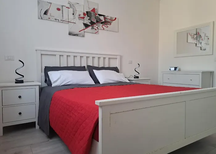 L'aldina - Intero 2 Ristrutturato A 2 Passi Dal Centro Lägenhet *